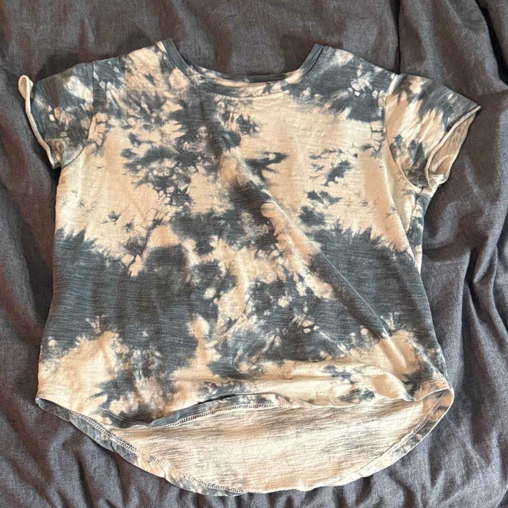Zella Tie-Dye Short Sleeve cropped Tee - Black and Cream